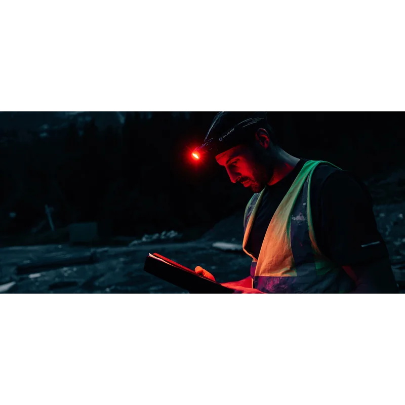 Latarka czołowa i kątowa Olight Perun 3 z opaską Czarna - 3000 lumenów