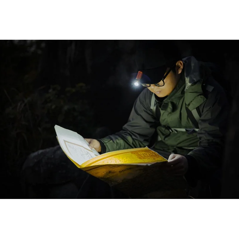 Latarka akumulatorowa Olight Baton 4 Orange - 1300 lumenów