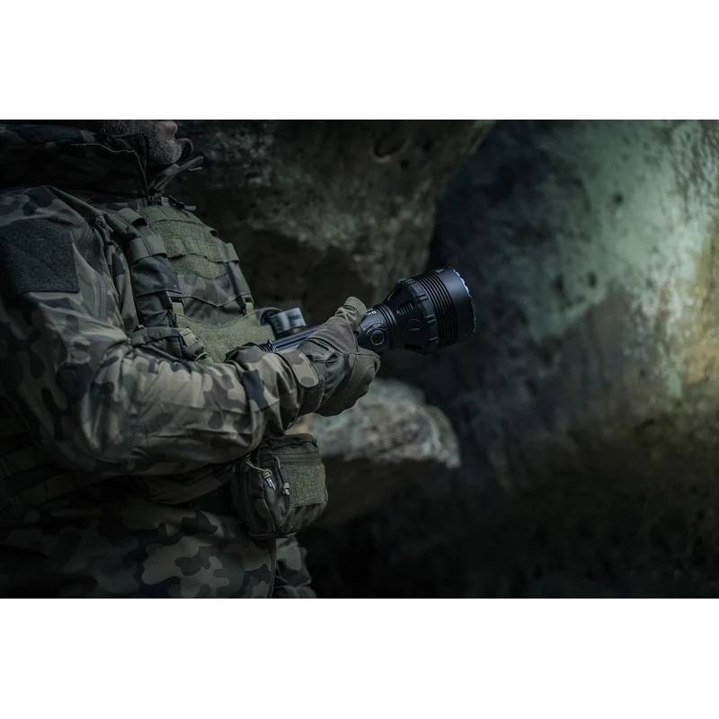 Latarka akumulatorowa Olight X9R Marauder - 25000 lumenów