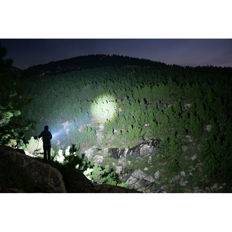 Latarka akumulatorowa Olight Marauder Mini 2 Midnight Blue - 10000 lumenów, zasięg 750 m