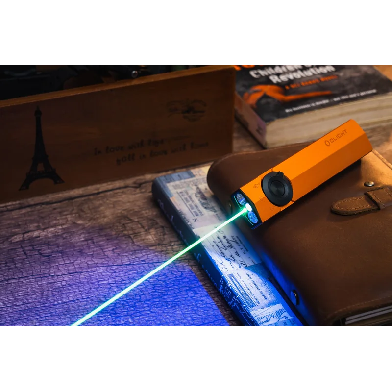 Latarka Olight ArkPro Class 1 Cool White Pomarańczowa - 1500 lumenów