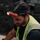 Latarka czołowa i kątowa Olight Perun 3 z opaską na głowę Orange - 3000 lumenów
