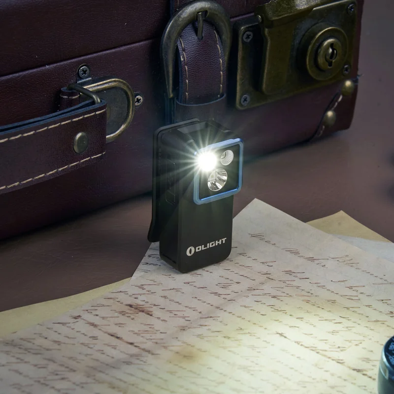 Latarka akumulatorowa Olight Oclip 2 Pro 530 lumenów - Czarna