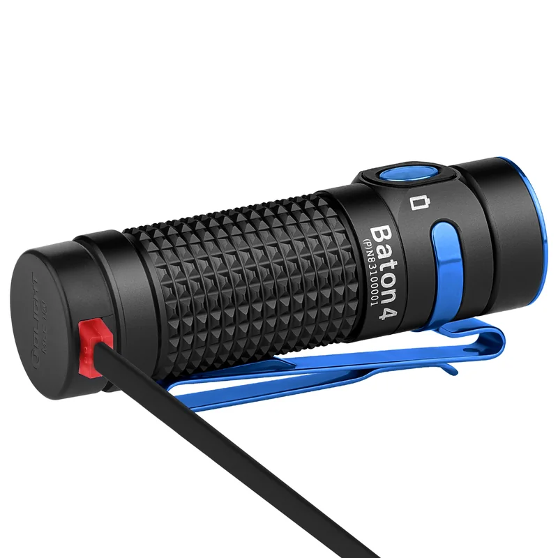Latarka Olight Baton 4 Premium Edition Black z bezprzewodowym etui ładującym - 1300 lumenów