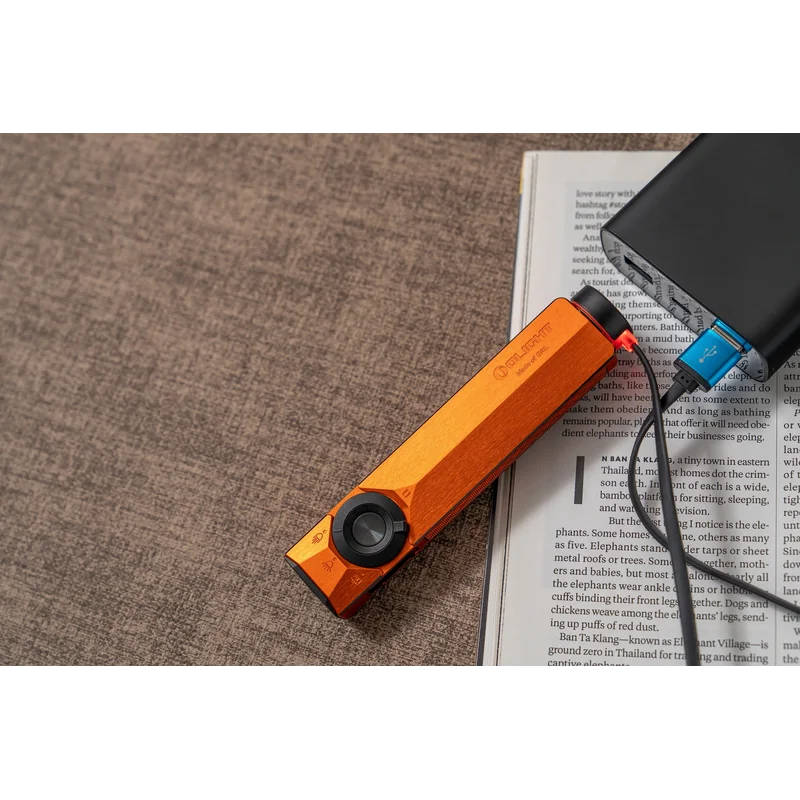 Latarka Olight ArkPro Ultra Class 1 1700 lumenów - Cool White Amber Orange