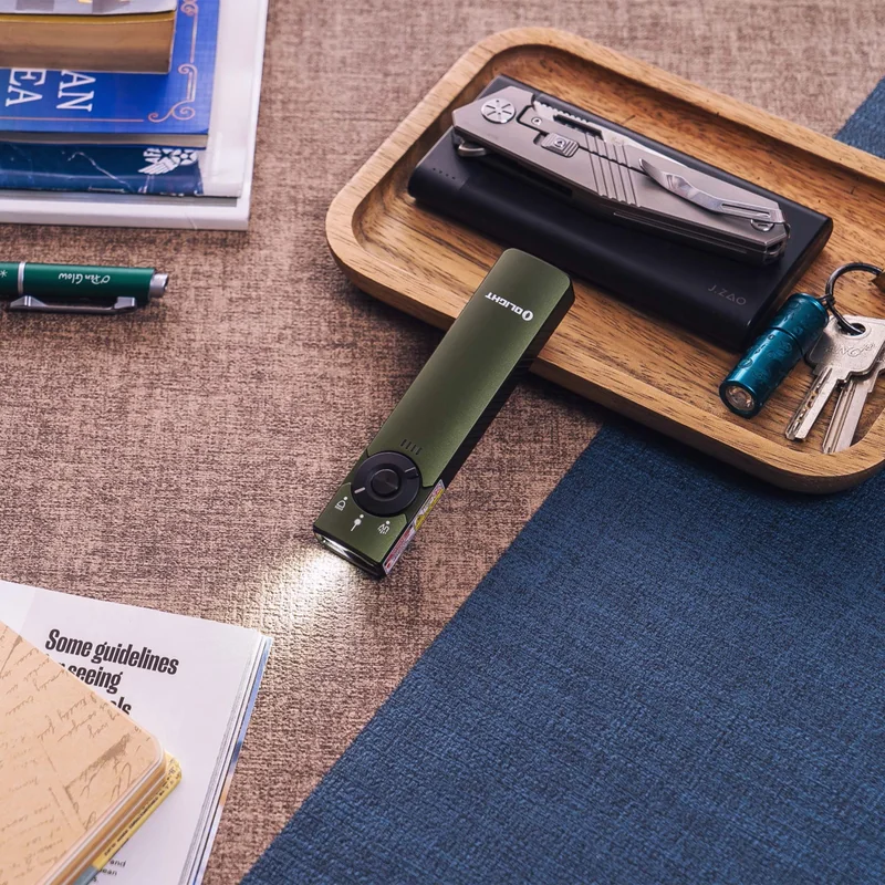 Latarka z wskaźnikiem laserowym Olight Arkfeld Pro UV Cool White OD Green - 1300 lumenów